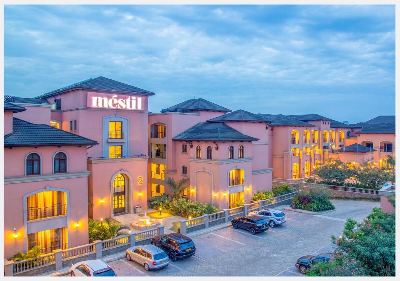 Mestil Hotel & Residences Кампала Экстерьер фото